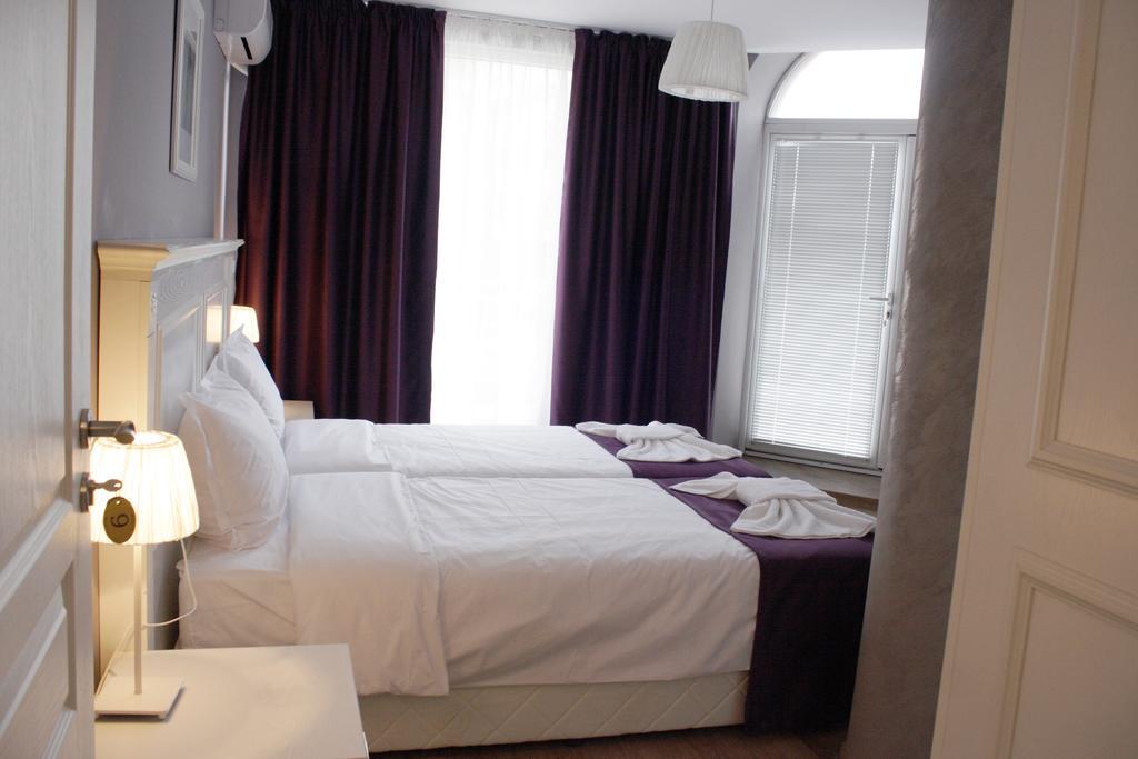 Hotel Avenue Schumen Exterior foto